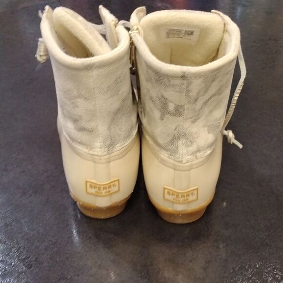 Sperry boots  - Picture 4 of 6